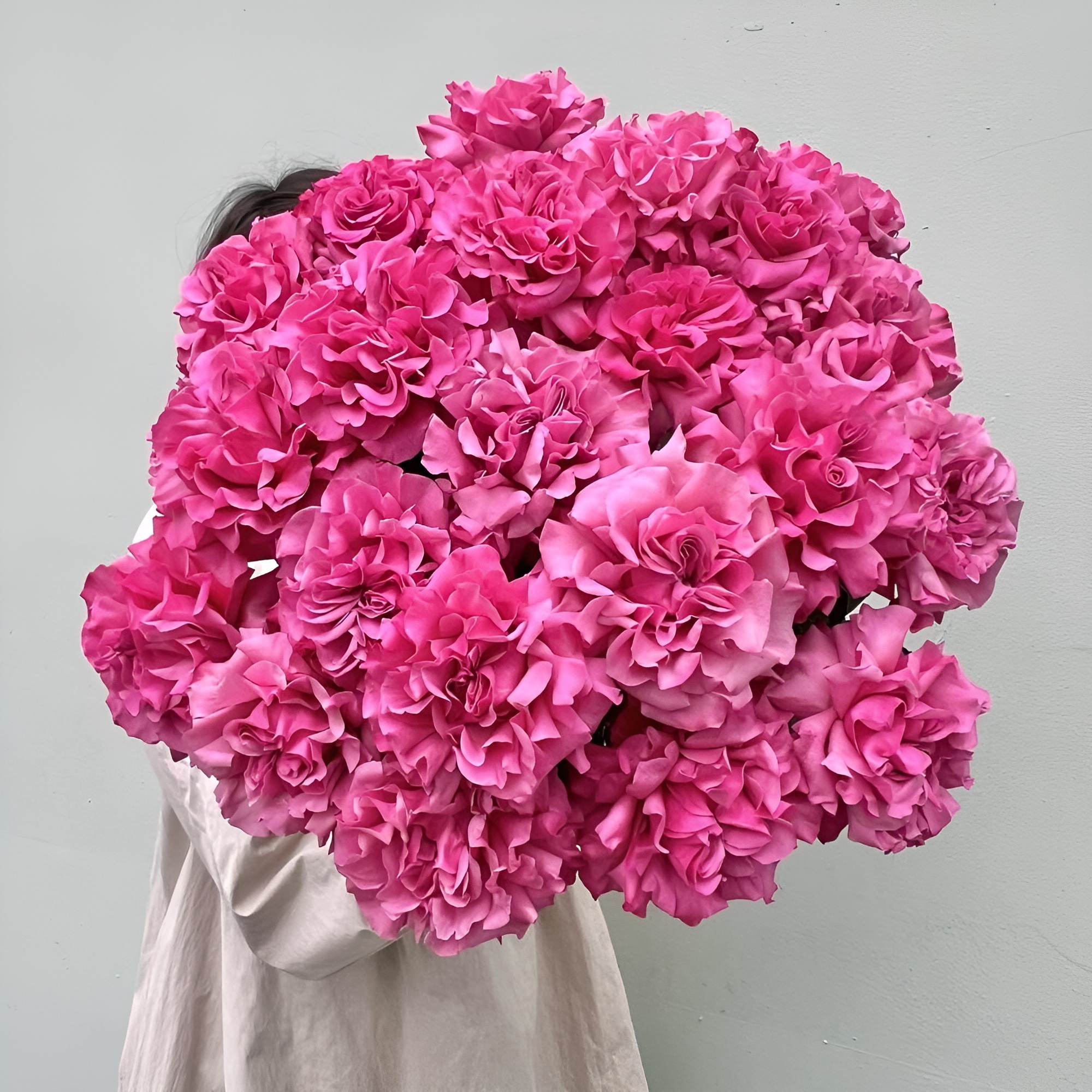 Роскошный букет из пионовидных роз – королевский подарок Усолье-Сибирское Иркутская область